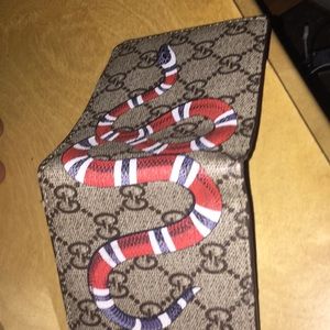 Gucci wallet